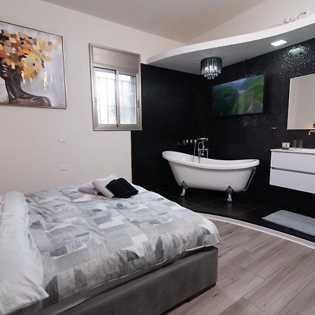 Luxury Room Bahai'S Garden Hayfa Dış mekan fotoğraf